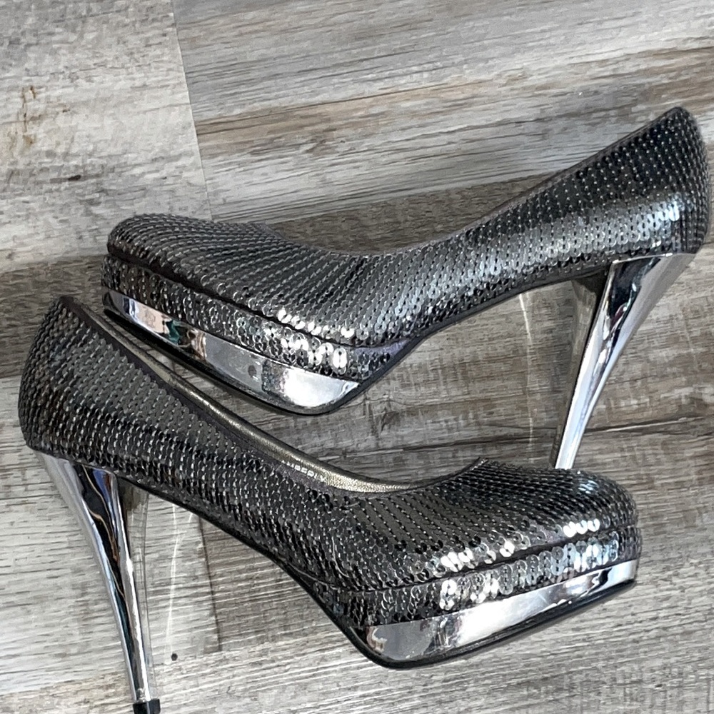 almost brand new disco type shoes
